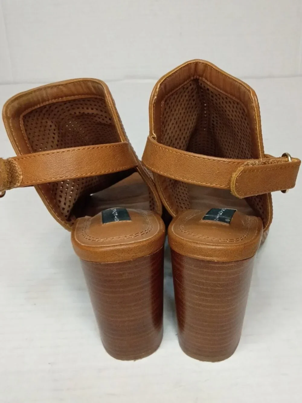 Steven by Steve Madden Stacked Tan Perforated Slingback Booties Women’s 8.5M